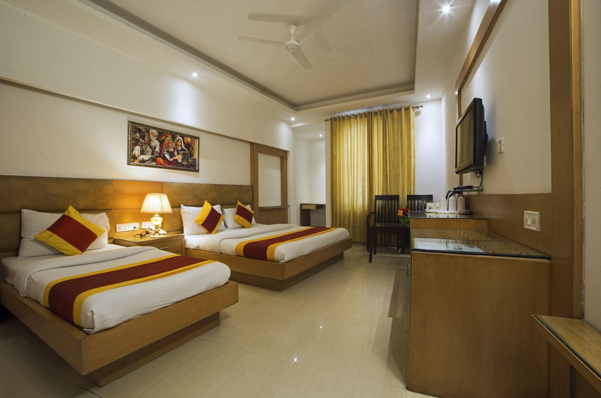 Hotel Krishna Deluxe-By Rcg Hotels Nowe Delhi Zewnętrze zdjęcie